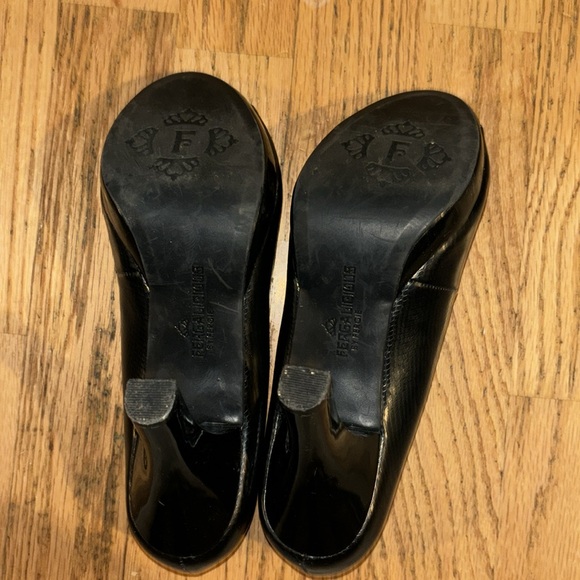 Fergalicious Women's Gem Black Patent All Man Open Toe Heel Pump Shoe 8.5 - Picture 8 of 12